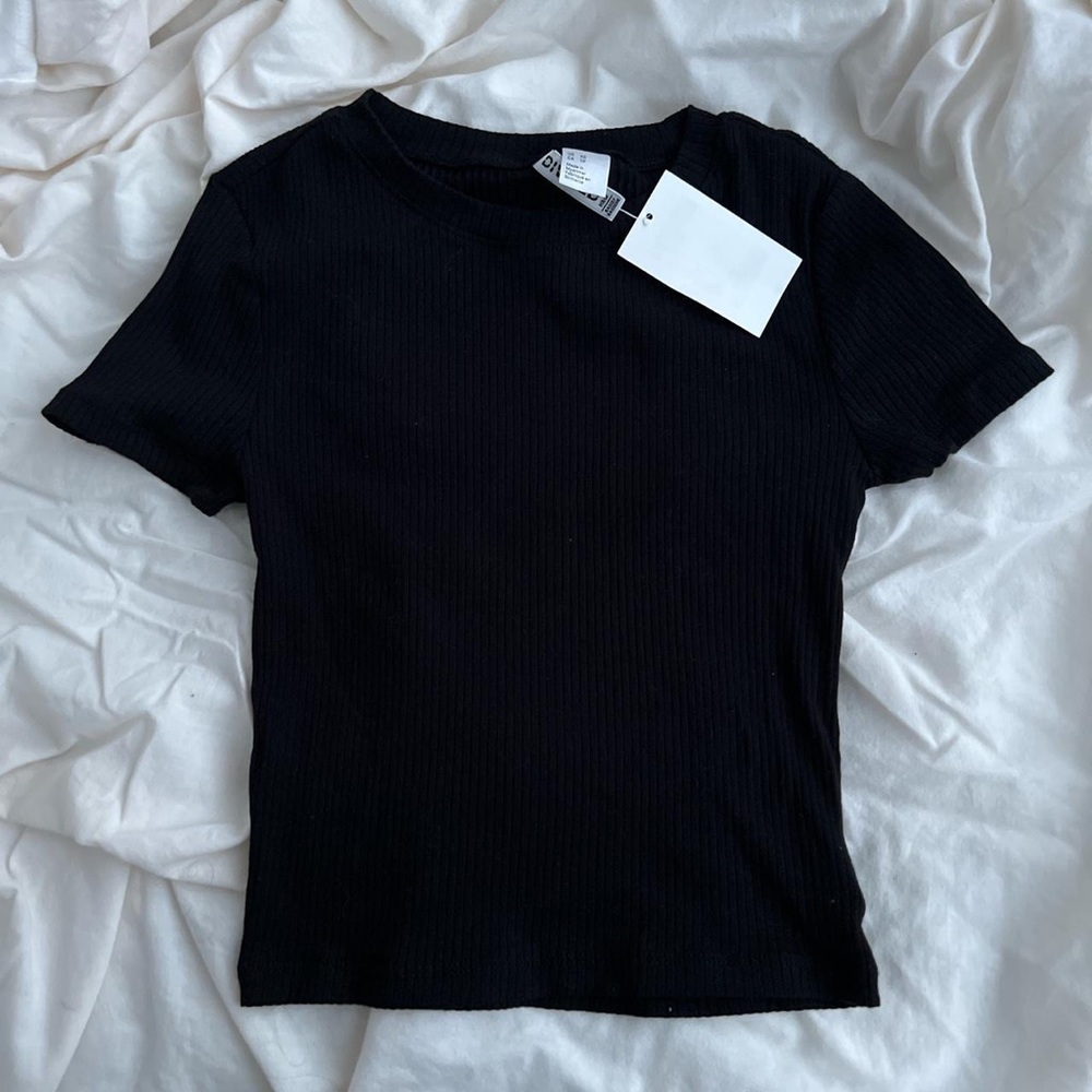 Black Baby tee/ Basic Top from H&M